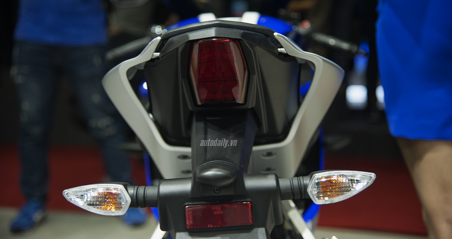 Yamaha R15 3.0 2017 giá bao nhiêu