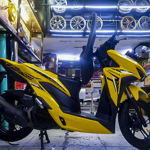 Xe Vario 150cc 2020 màu vàng  Xe đẹp giá tốt Trương Thành  Facebook