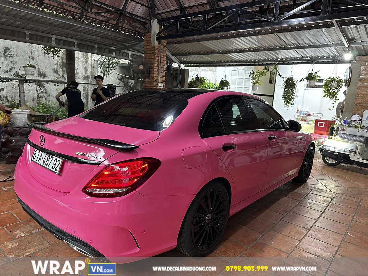 wrap-full-mercedes- pink-luxury