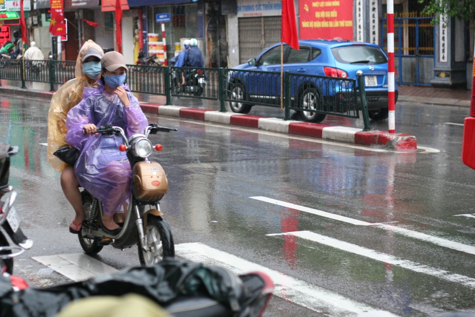 5 bộ phận xe máy dễ bị gỉ sét khi trời mưa