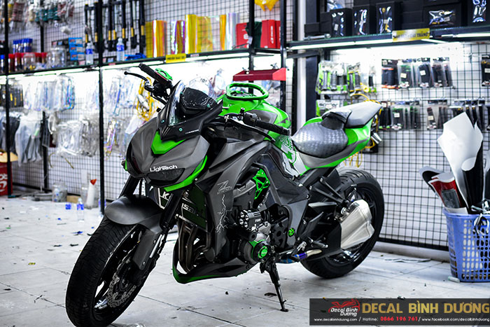 Tem Xe Kawasaki Z1000 Nhôm Xước Xanh Xám Nổi Bật