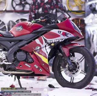 Tem Xe Yamaha R15 Chrome Xước Đỏ