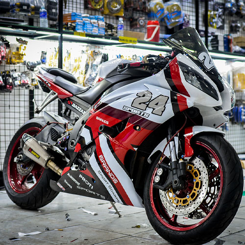 Tem Xe Yamaha R6 Phong Cách Ducati